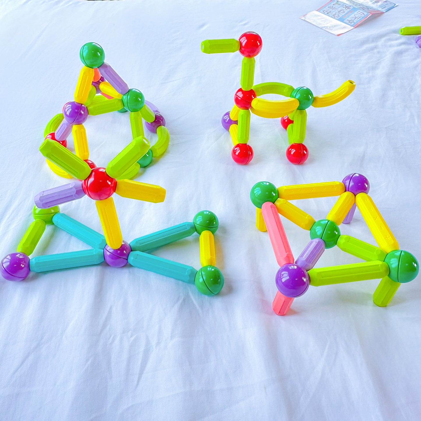 MagnePlay - Magnetic Building Toy